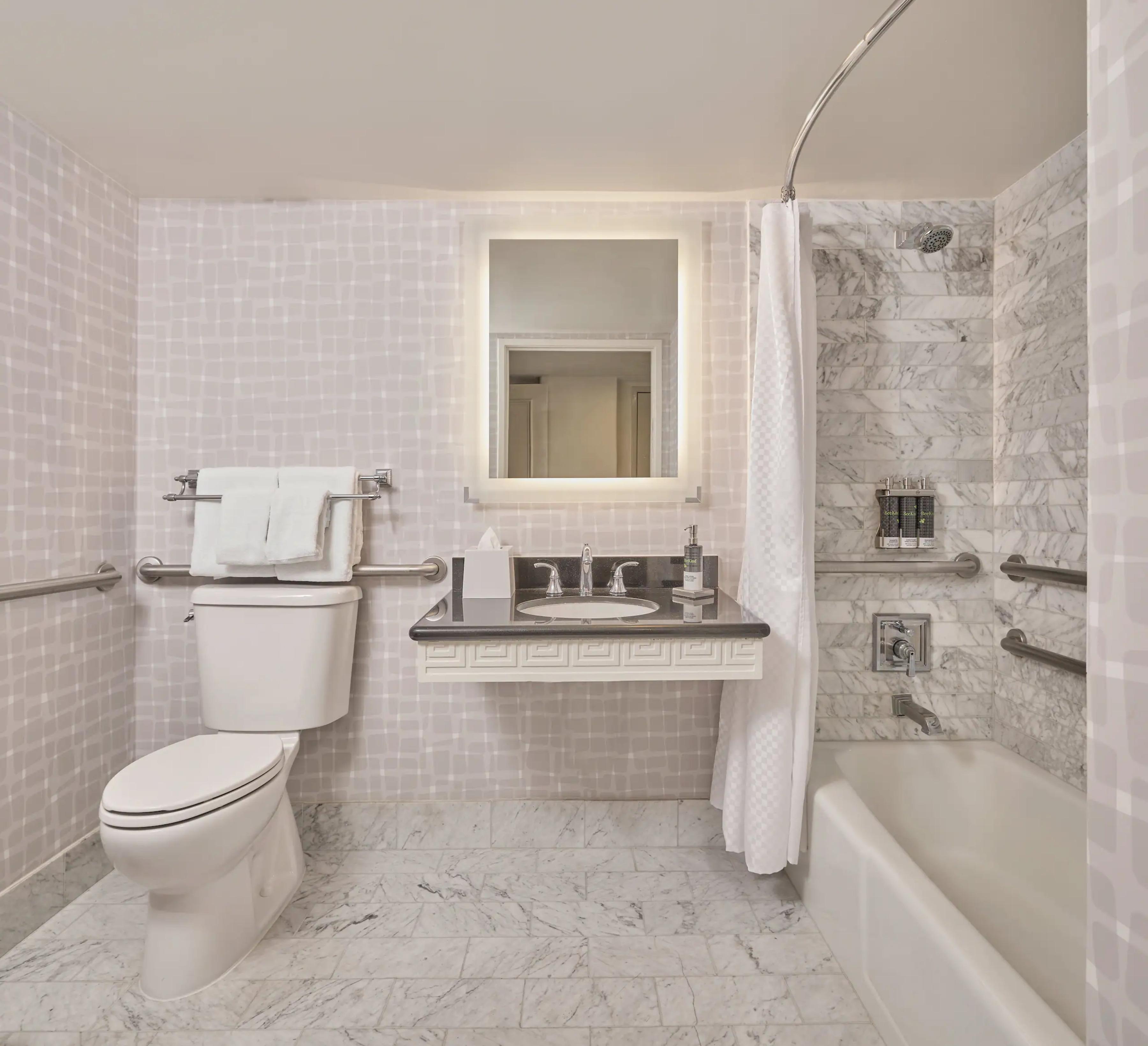 Queen Room Two Queen Beds Balcony Accessible Tub Ocean View