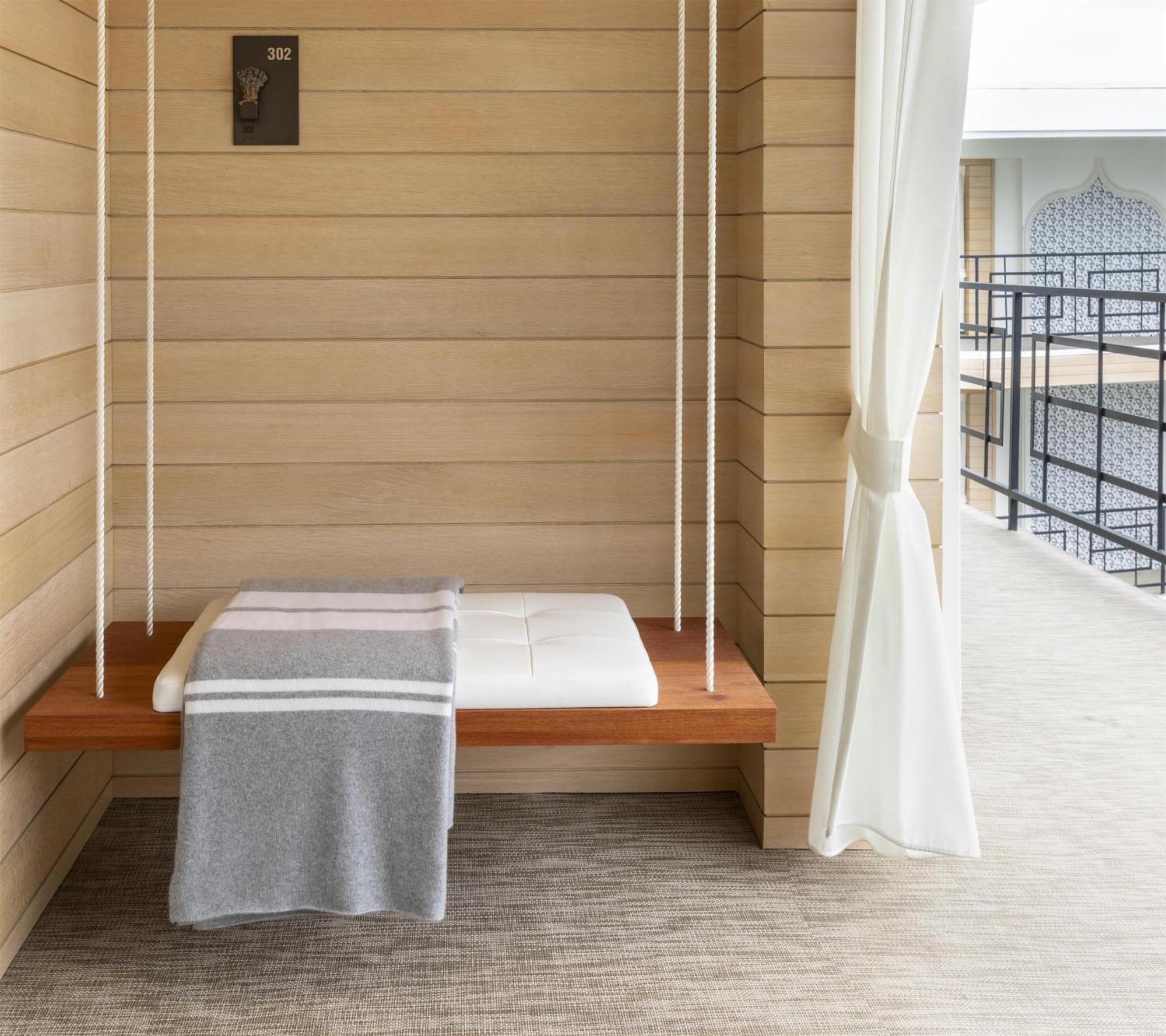 One-Bedroom Pacific Lanai Suite