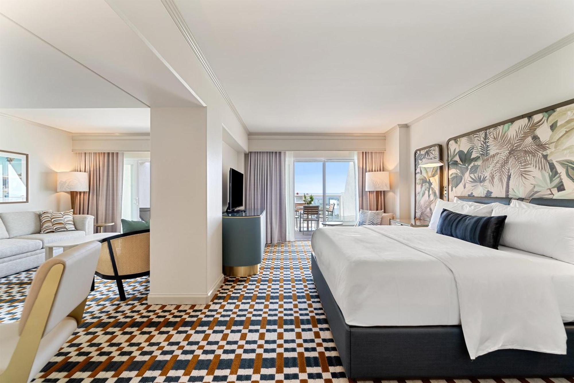 Coastal Suite One King Bed Balcony Accessible Roll Shower
