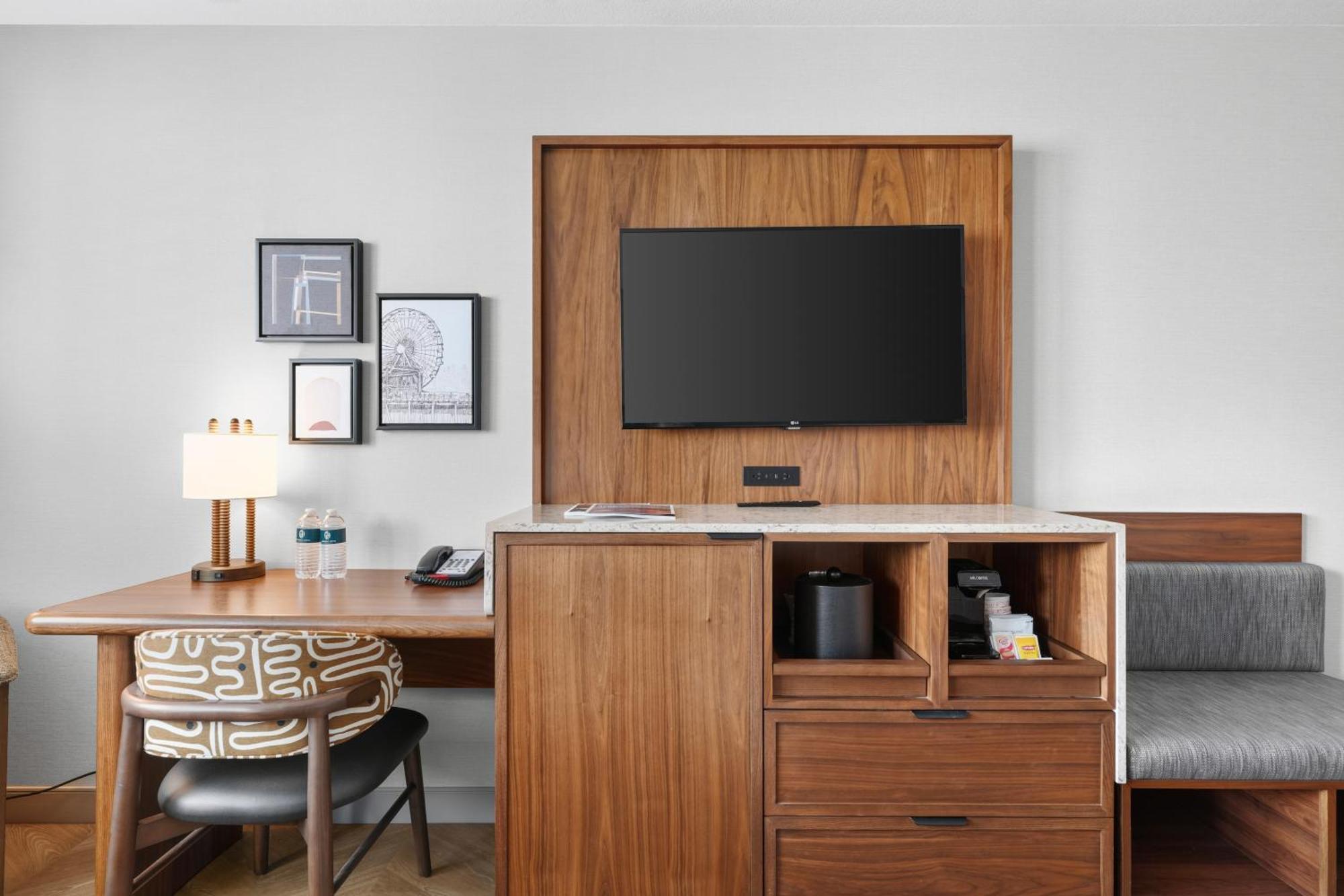 Standard King Room