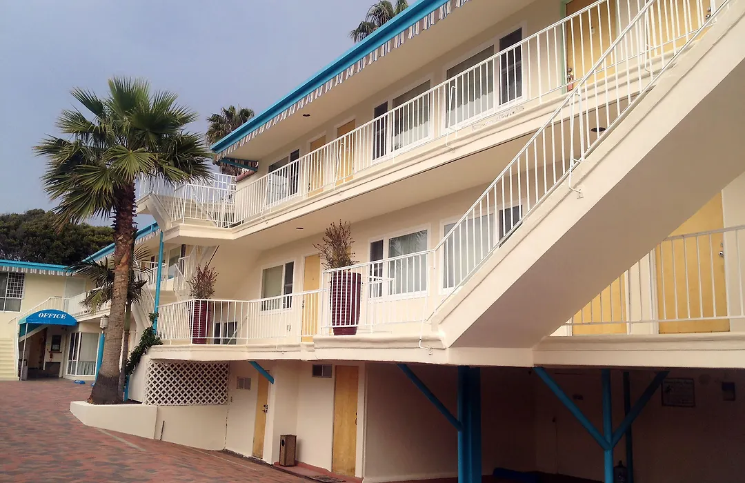 Ocean Lodge Santa Monica Beach Hotel-1