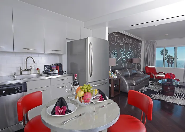 Hotel Shangri-La Santa Monica